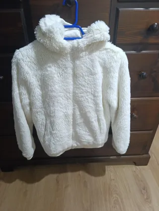 Chaquetón pelo niña blanco