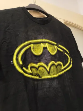 Maglietta Uomo Batman Logo Neon Taglia M