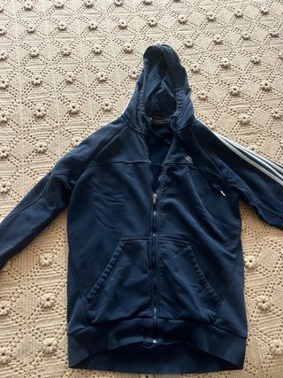 Pack Chaqueta Azul Jack&Jons y Sudadera Adidas M