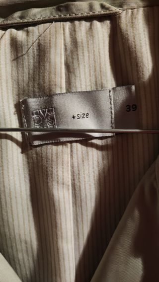 Impermeabile donna con cintura