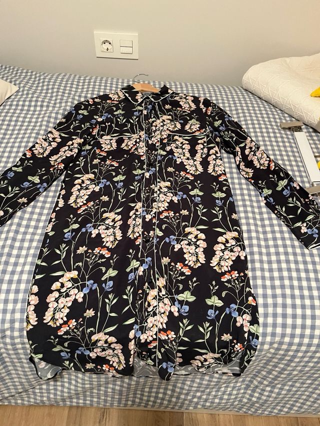 Vestido camisero Zara flores