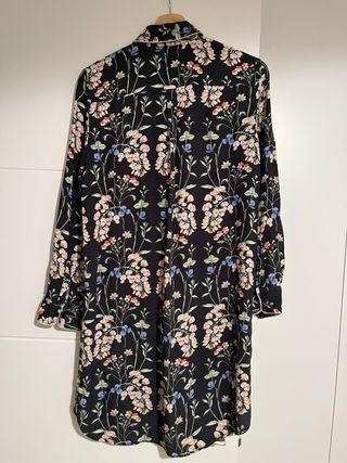 Vestido camisero Zara flores