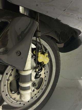 Gilera Nexus 500 2004