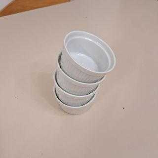 Set Piatti Porcellana Bianchi