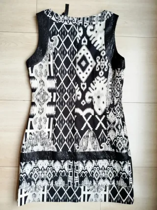 Vestido Desigual  sin mangas Talla 40