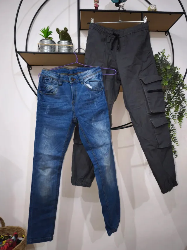Pack 2 Pantalones: Vaquero 12 años y Jogger Gris