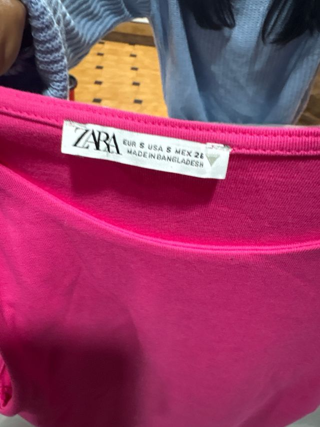 Vestido rosa sin mangas