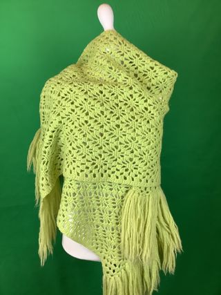 Maxi scialle uncinetto lana verde