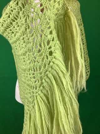 Maxi scialle uncinetto lana verde