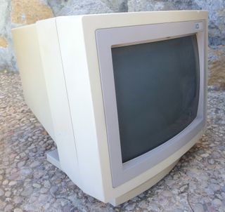 Monitor CRT VGA ICL CDU14B. MS-DOS / Intel 486...
