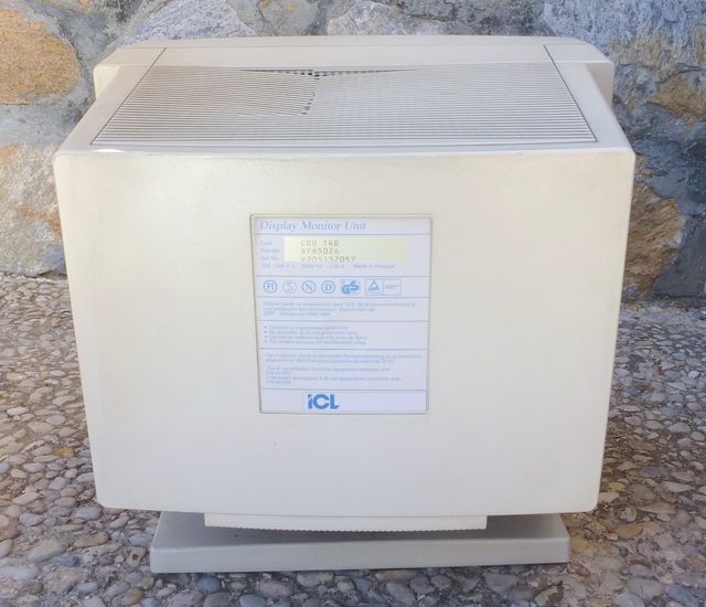 Monitor CRT VGA ICL CDU14B. MS-DOS / Intel 486...