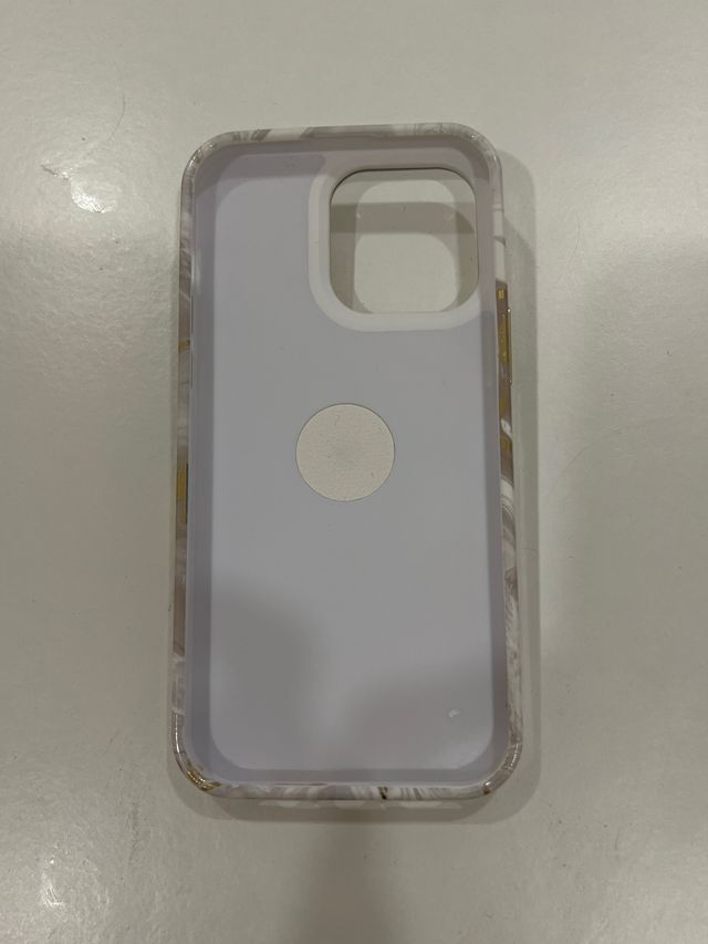 Funda iPhone 14 Pro Max Mármol Dorado