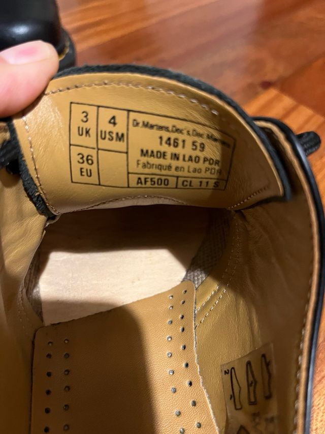 Zapatos Dr. Martens 1461 Negros. Puestos una vez.