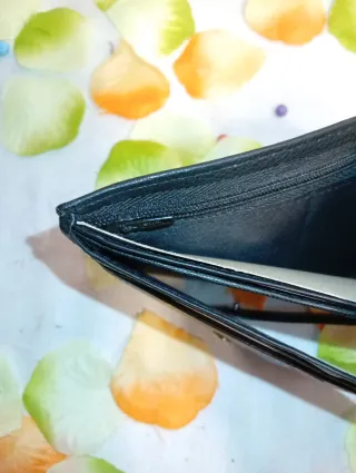 Cartera Genuin Leather Negra Piel Auténtica