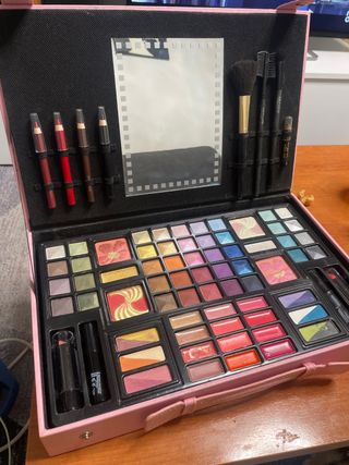 Maletín cosmética piel rosa