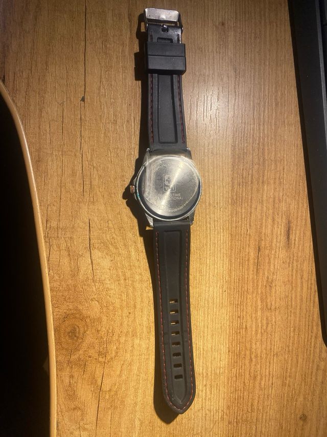 Reloj WTI World Time International Cronógrafo