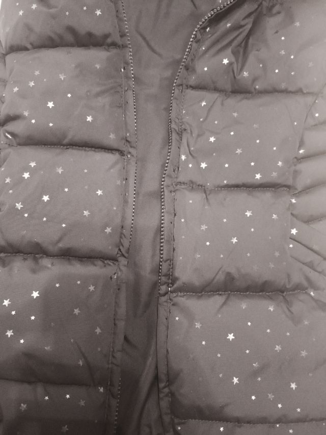Chaleco juvenil acolchado estrellas