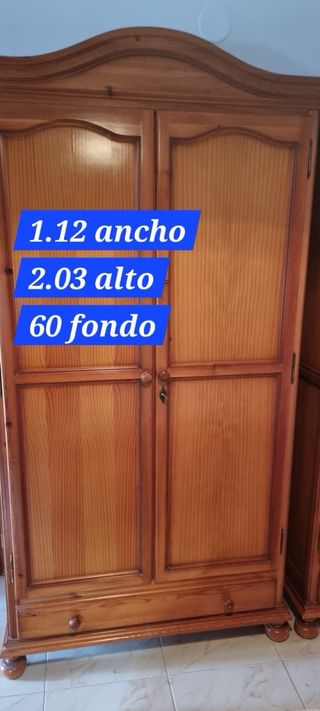 Armario provenzal de madera