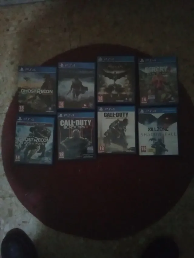 Lote 8 Videojuegos PS4 (Ghost Recon, Far Cry, Call