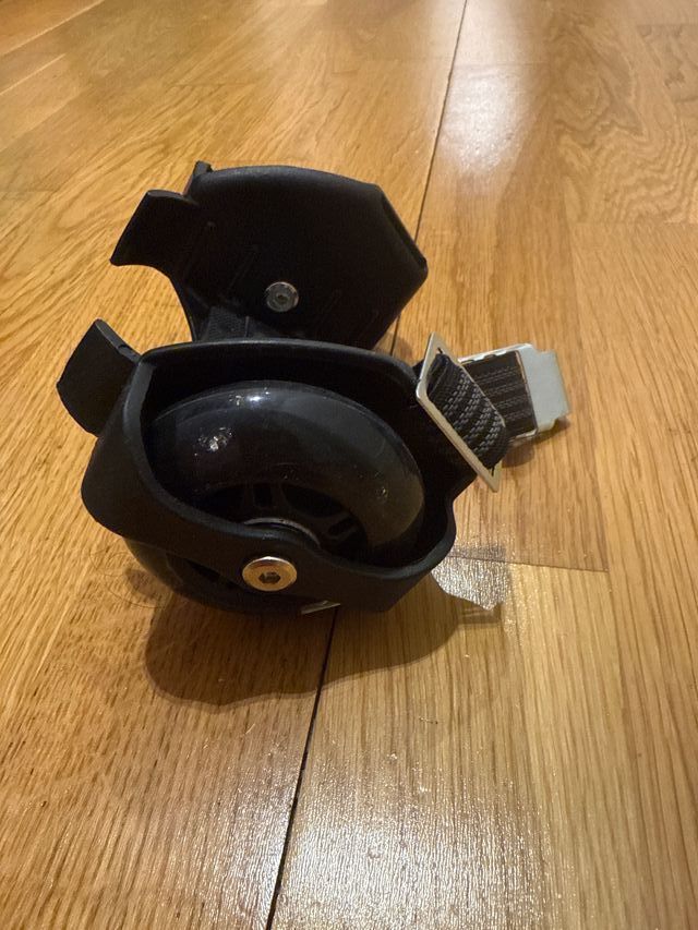 patines de talón con luces+ 2 pares para piezas