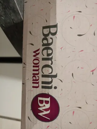 Botas altas de piel negras sin estrenar