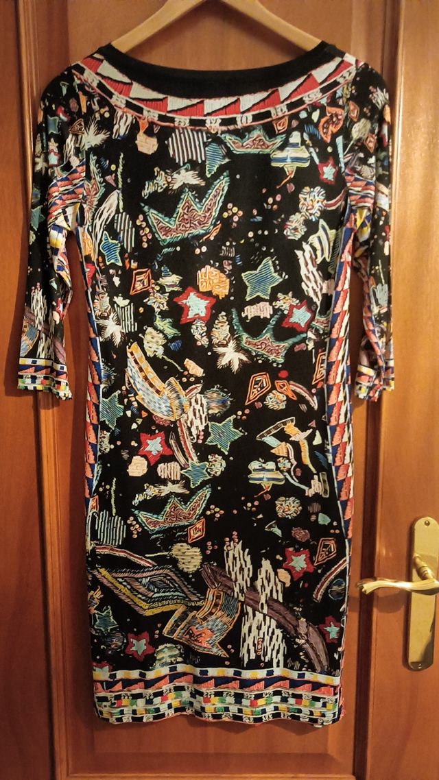 Vestido estampado moderno