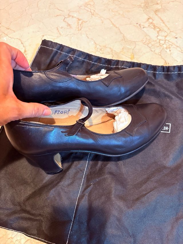 Zapatos Begoña Cervera Talla 39 Negros