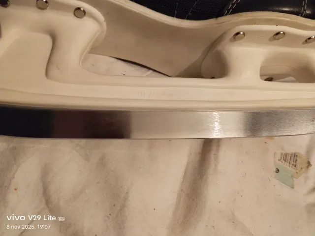 Patines de Hielo Negros