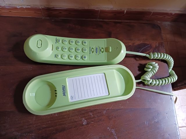 Teléfono Vintage Verde