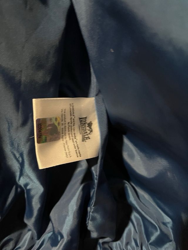 Chaqueta cortavientos Lonsdale Talla M.