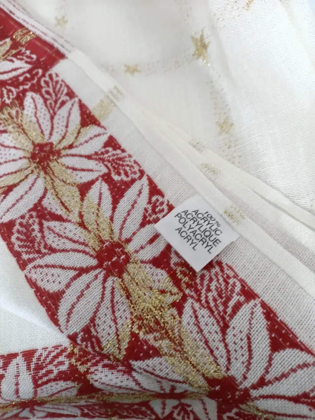 Mantel Navidad Flores Rojas Estrellas Doradas