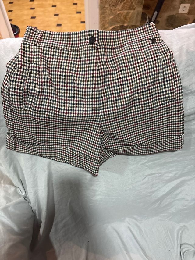 Pantalón corto cuadros