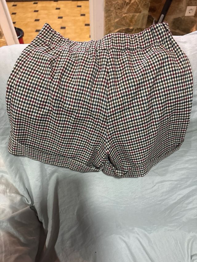 Pantalón corto cuadros