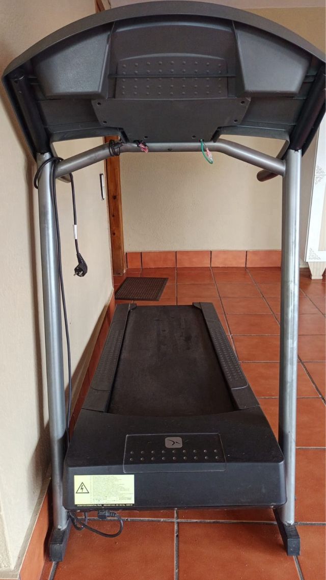 Cinta de correr Doymos Essential Run