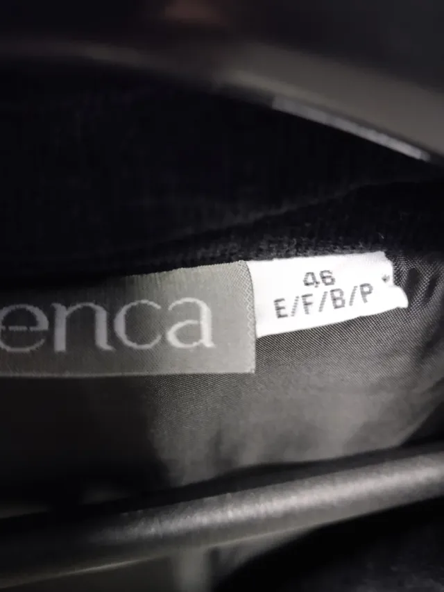 Chaqueta de pana fina negra