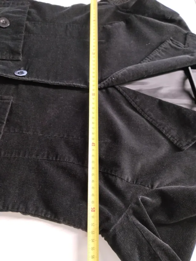 Chaqueta de pana fina negra