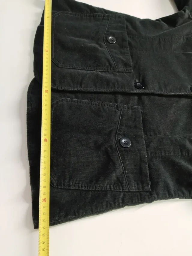 Chaqueta de pana fina negra