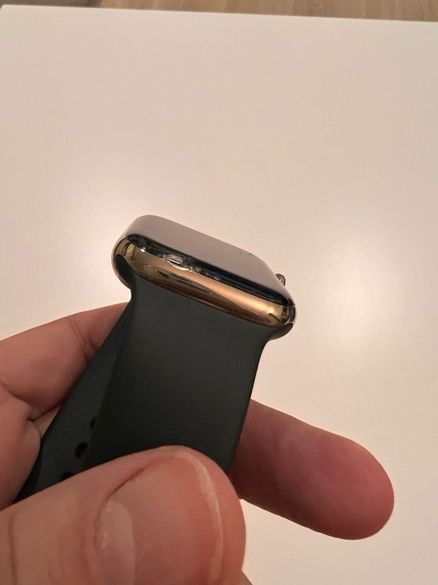Apple Watch Series 6 45mm Acero Inoxidable Oro