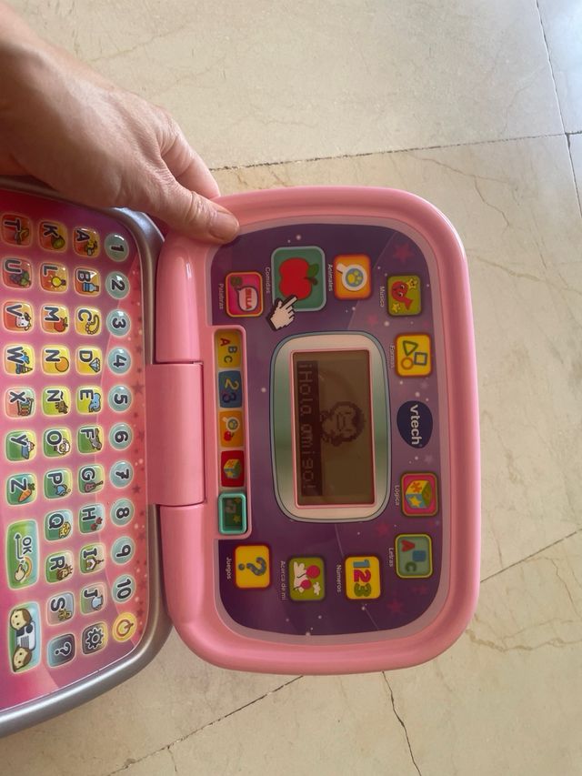 Juguetes Vtech y peluches LABUBU