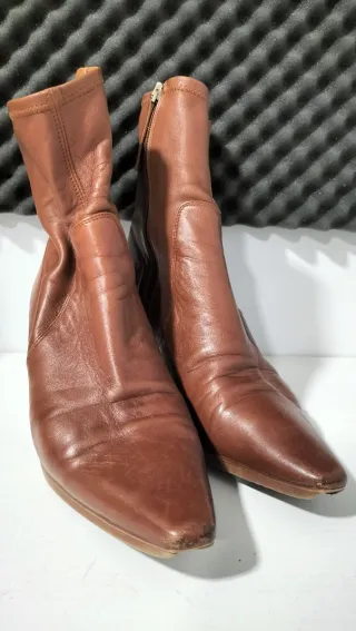 Botín piel Uterqüe marrón