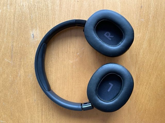 Cascos JBL con cancelación de ruido