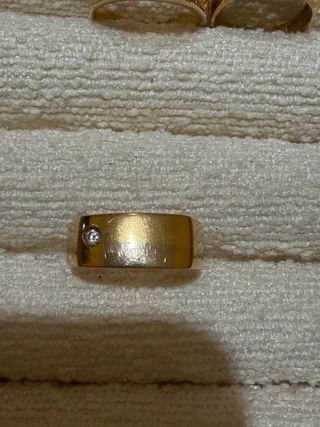 Sello de hombre oro 18k con diamante