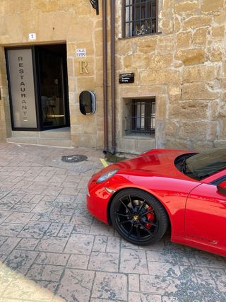 Porsche 911 carrera s 