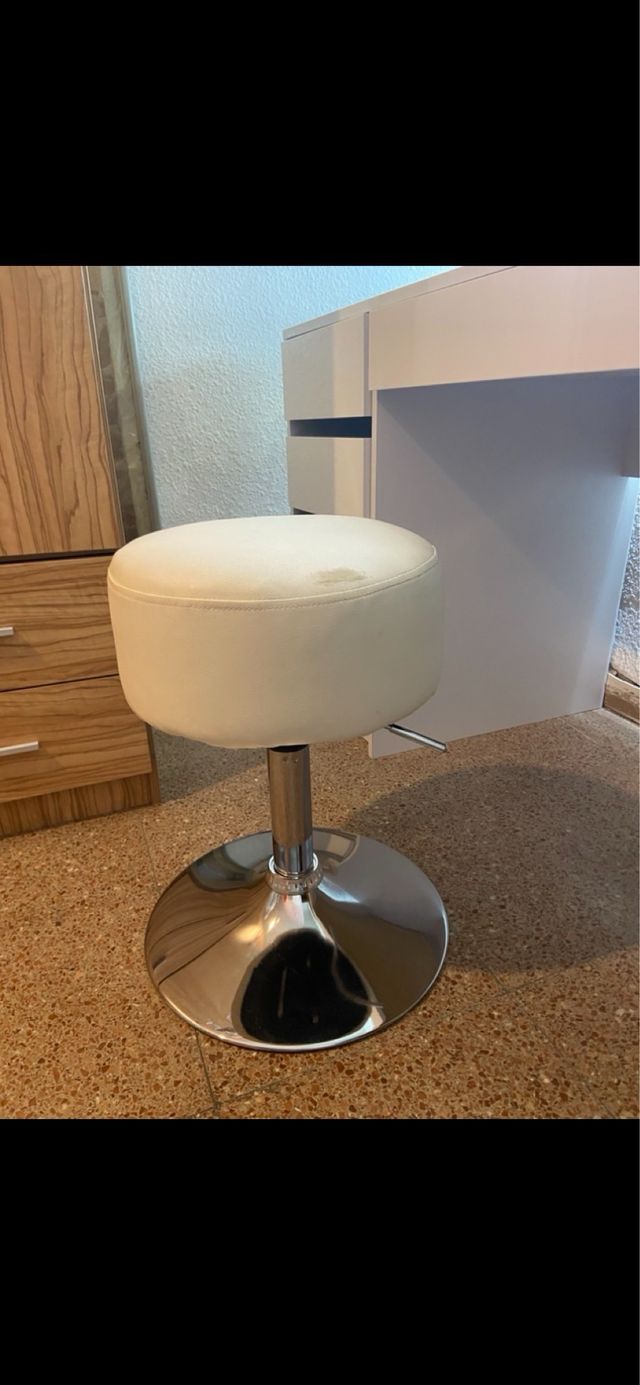 taburete para tocador