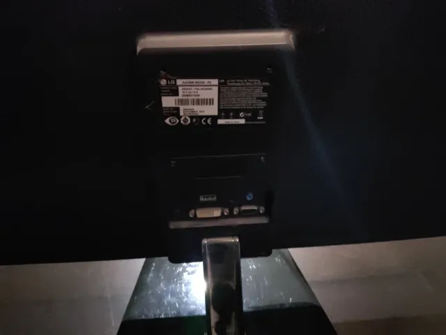 Pantalla LG Flatron IPS234