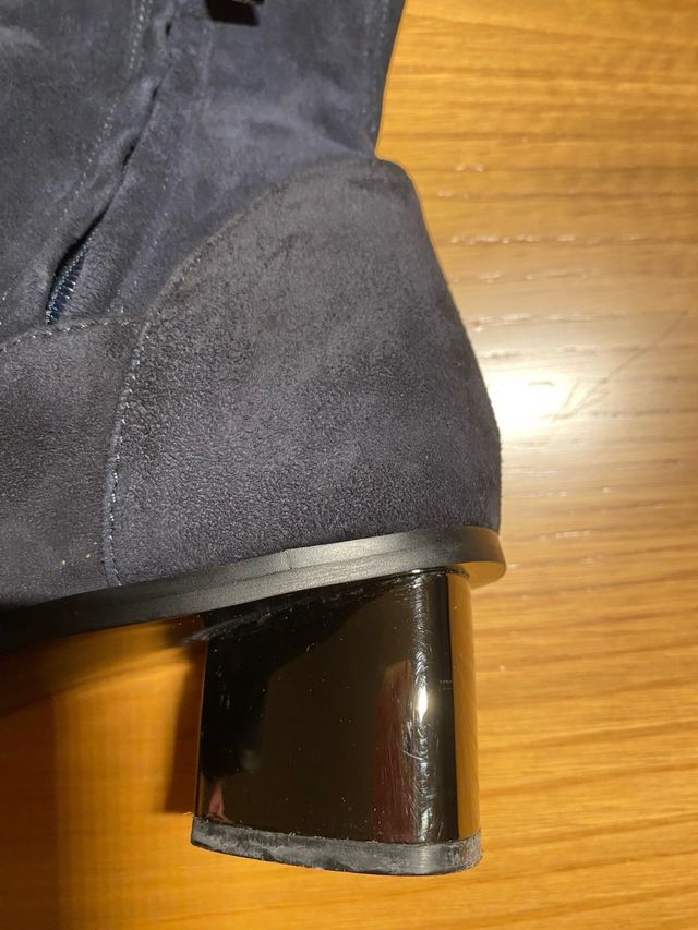 Botas altas piel azul marino Massimo Dutti