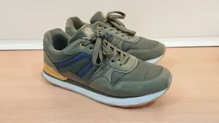 Excelentes zapatillas NYC Talla 44 :)