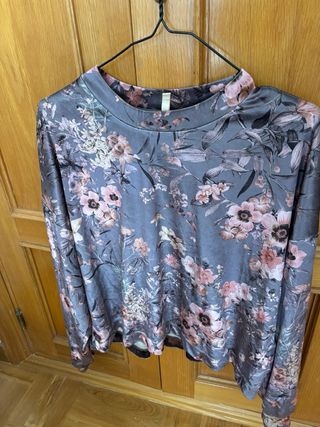 Jersey terciopelo floral gris y rosa