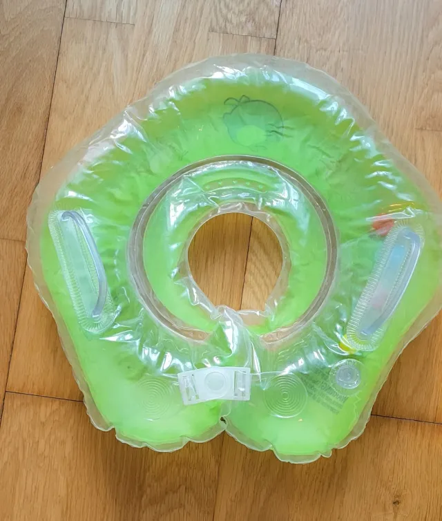 Boia de pescoço para bebé