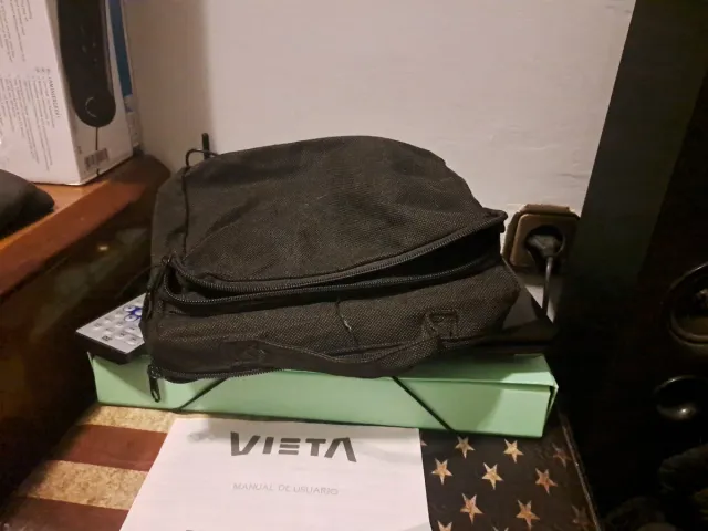 Reproductor DVD Portátil VIETA